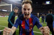 برشلونة يمدد عقد راكيتيتش حتى 2021