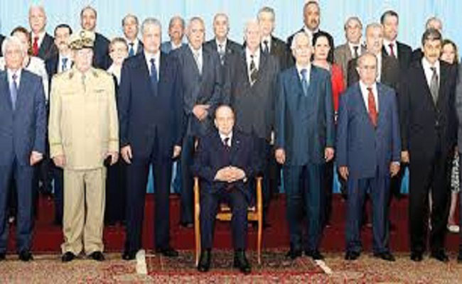 مند مرض الرئيس تم تهريب ملايير الدولارات