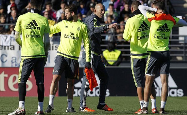 زيدان يفقد 16 لاعبا من ريال مدريد
