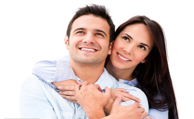 كيف تجذبين انتباه الرجل بثوان؟