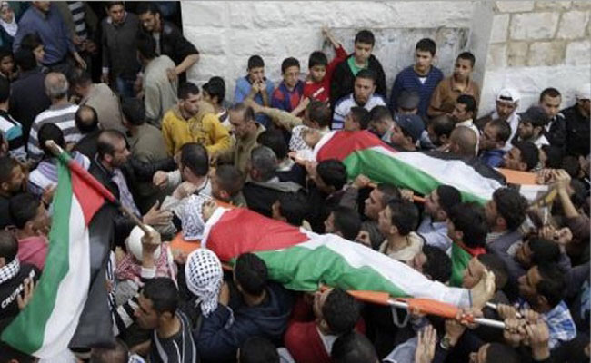 انها الحقيقة اخي المواطن كل سيجارة تدخنها فأنت تساهم بقتل الفلسطينيين !!!