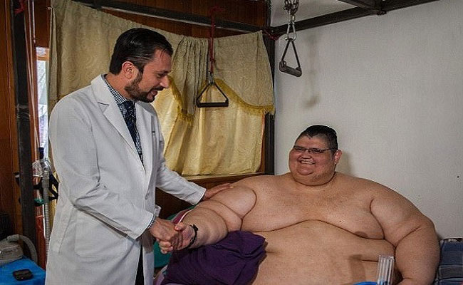 بعد ست سنوات أسمن رجل في العالم يغادر سريره