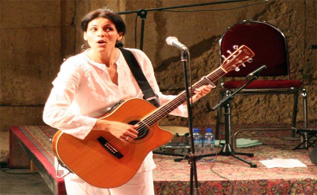 الجزائرية سعاد ماسي تعانق جمهورها في مصر