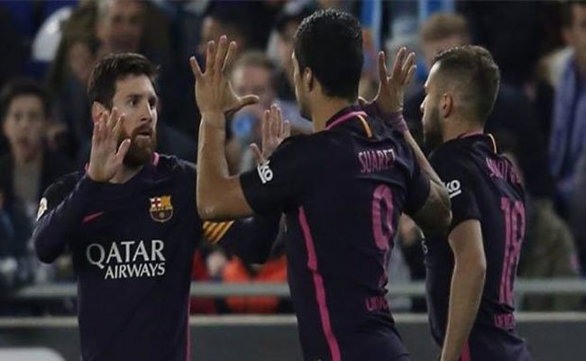 برشلونة يشعل سباق لقب الليغا
