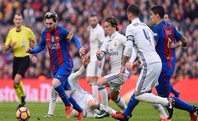 تشكيلتي الريال وبرشلونة في الكلاسيكو