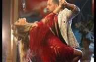 نوال الزغبي تلفت الأنظار باللهجة العراقية في 