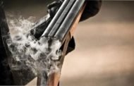 بعد أن رفض طلبه في عطلة، إطار جمركي يفرغ رشاش كلاشنكوف في جسد رئيسه و ينتحر بعين قزام