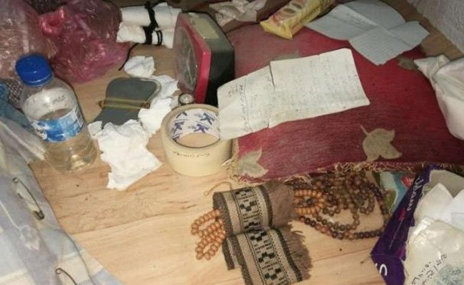 الحكم بـ6 سنوات حبسا نافذا على مشعوذ أدين بتهم تدنيس المصحف الشريف و النصب و الاحتيال وممارسة الشعوذة بتيارات!