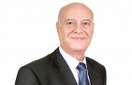 طالب يدعو إلى ضرورة 