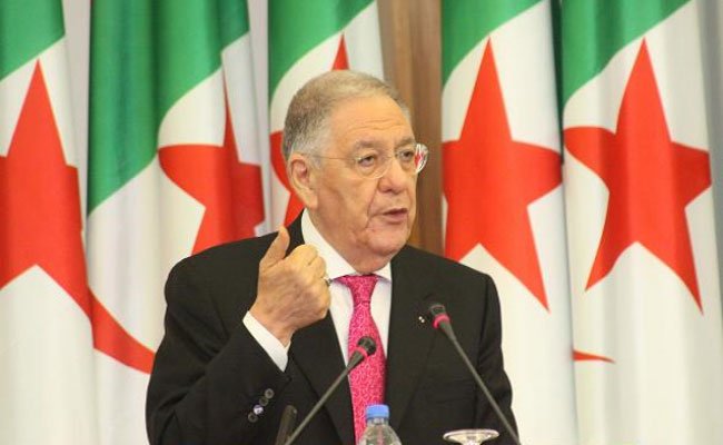 ولد عباس يعتبر أن