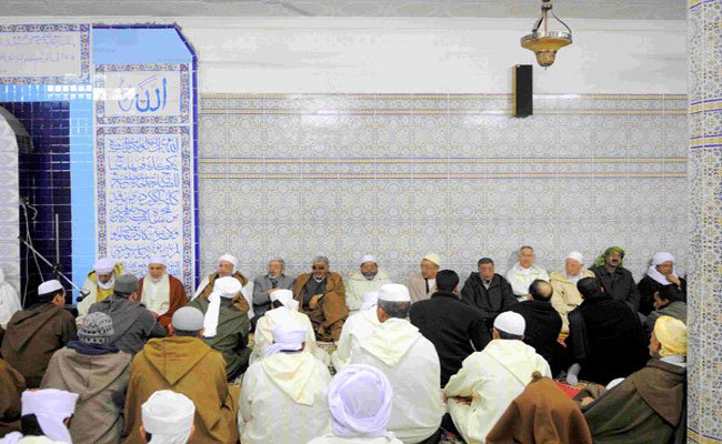 الزوايا لها دور كبير في حماية وحفظ استقرار الجزائر التي بقيت صامدة أمام عواصف أسطورة وكذبة الربيع العربي