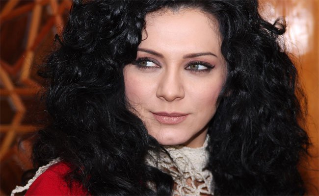 سلاف فواخرجي تتعاقد على انتاج فيلم روسي-سوري في موسكو
