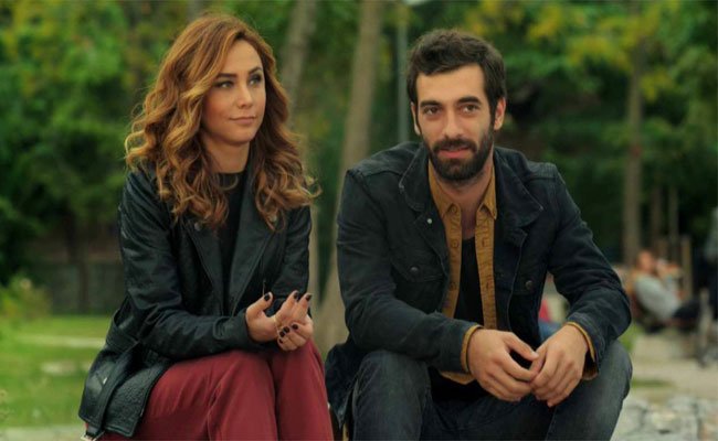 طليقة مراد يلدريم تدخل القفص الذهبي للمرة الثانية
