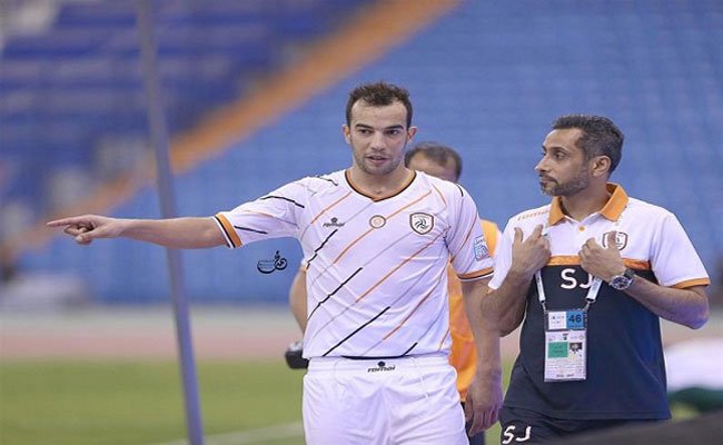 المدافع بلعمري في مفكرة ألكاراز
