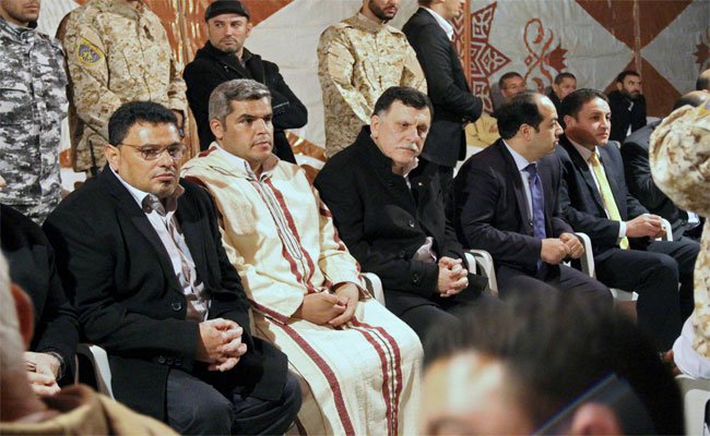 تقرير: الحكومة الليبية على علاقة مع عناصر داعش