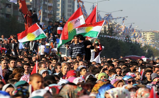 الغارديان البريطانية : كيف تنظر أمريكا وتركيا للأكراد ؟!