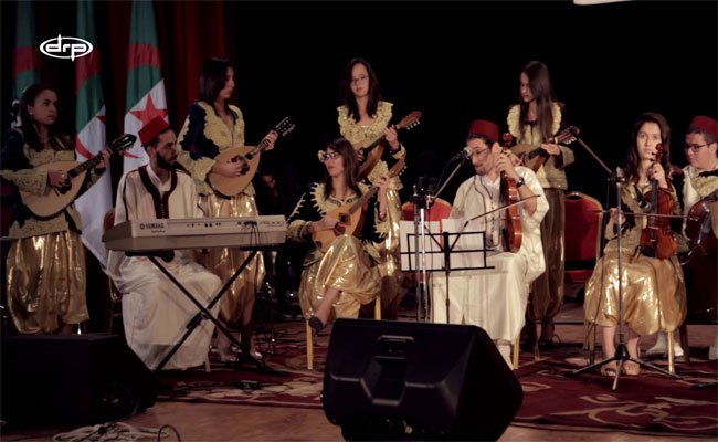 الجزائر تحتفي بالموسيقى و السينما و المسرح خلال شهر رمضان الكريم