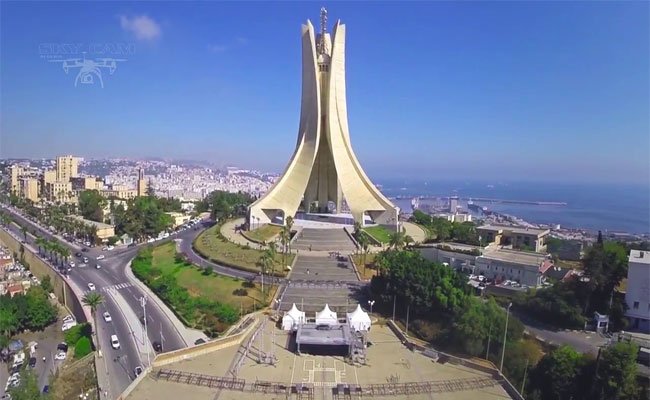 المهرجان الثقافي الأوروبي ال18 يختتم على ايقاعات الموسيقى اليونانية