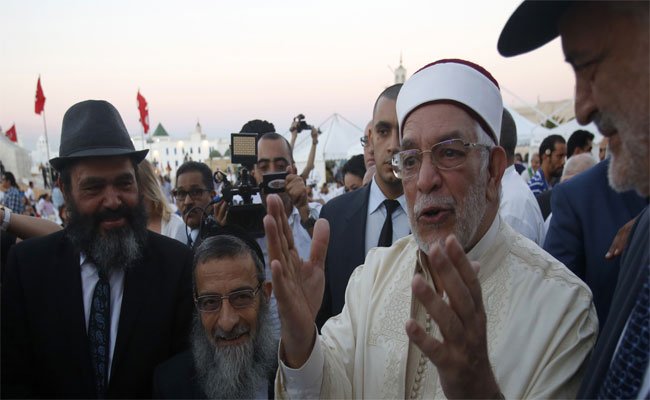 عبد الفتاح مورو: أقول للإخوان .. غيروا جلودكم