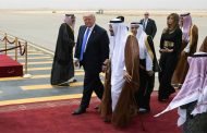كيف تستقبل السعودية ترامب وفقا لعاداتها رغم مزاجه المتقلب