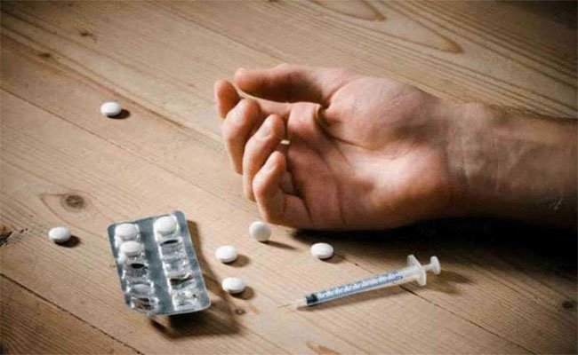 يوم دراسي في تمنراست يبرز دور المجتمع المدني في التحسيس بأضرار المخدرات و الوقاية منها