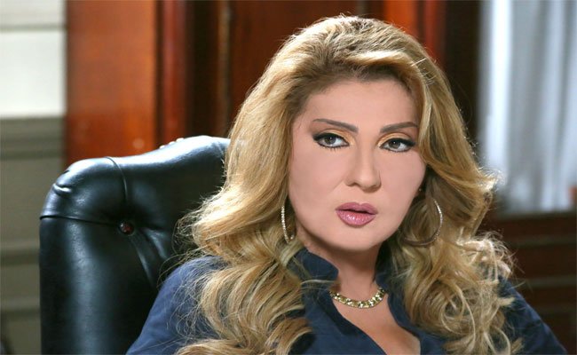 نادية الجندي تتزوج للمرة الثالثة.. والعريس من خارج الوسط الفني