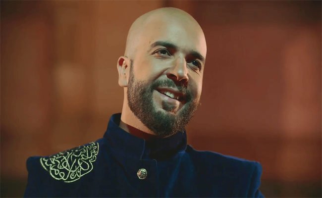 الدوزي يهدي