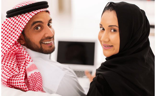 كيف يجب أن تعامل زوجتك في رمضان؟