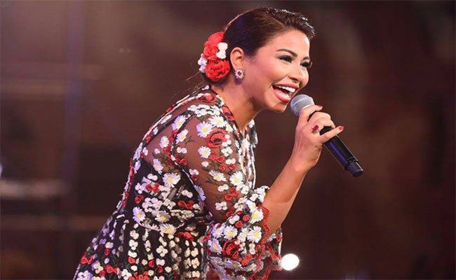 شيرين عبد الوهاب نجمة مهرجان قرطاج 2017