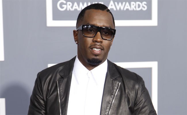 Sean Diddy Combs يتربع على عرش أعلى النجوم دخلا لعام 2017