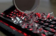 لوحة مفاتيح مقاومة للماء من Corsair