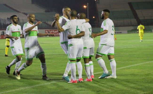 لاعبو المنتخب يرفضون اللعب بتشاكر