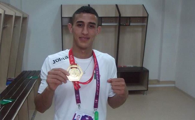 الملاكم فليسي بطلا لإفريقيا