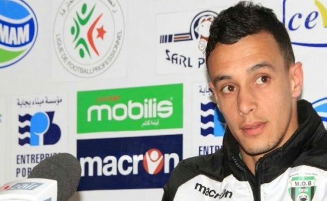 اتحاد العاصمة يضم مهاجم جديد