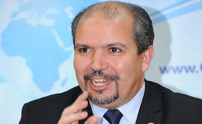 عيسى : الشريعة الإسلامية تدعو بشكل بارز الى محبة الأوطان وخدمتها وصونها والذود عنها والدفاع على مصالحها
