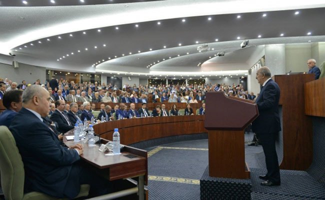 تشديد النواب على ضرورة الحفاظ على المكتسبات الاجتماعية و جعل المواطن بمنأى عن تبعات الأزمة الاقتصادية
