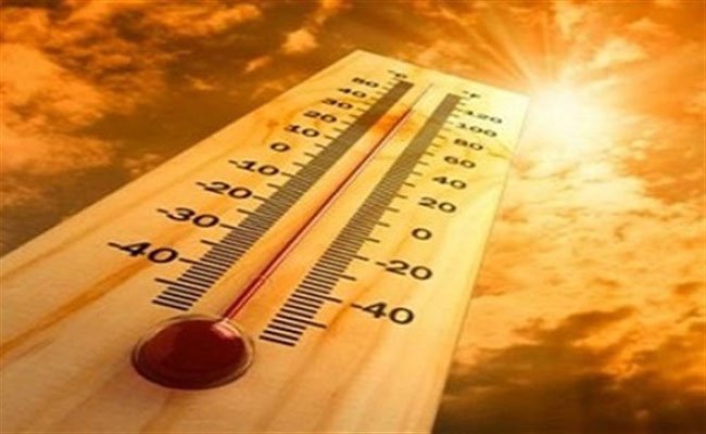 وزارة الصحة تقدم إرشادات تنصح بشرب كميات كبيرة من الماء وعدم صوم الأطفال خلال موجة الحر