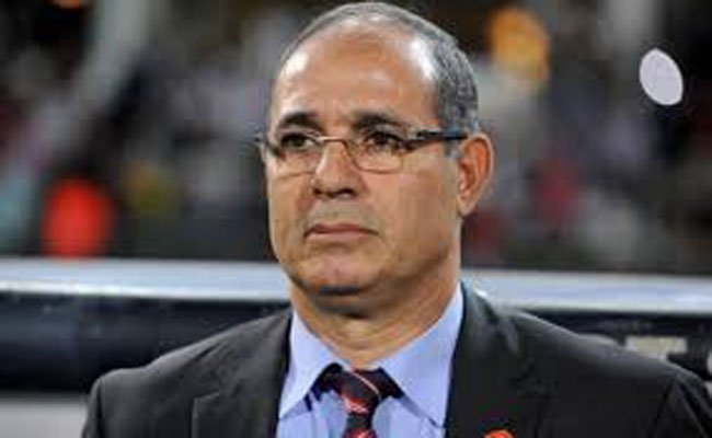 الزاكي يعد الأنصار بتحقيق الكأس