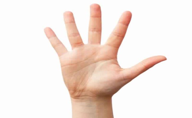 تعانون من تورّم الأصابع؟ إذاً انتبهوا من هذه العوامل!