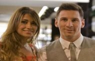 نجم برشلونة ميسي يتزوج رسميا من صديقة طفولته أنطونيلاروكوزو