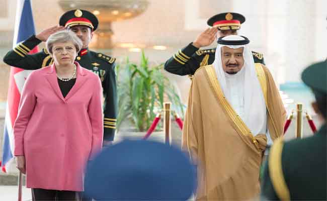 تيريزا ماي تعيش أوضاعا صعبة بسبب 