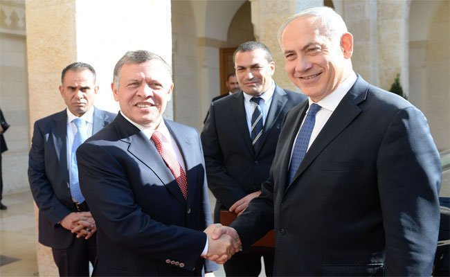 غضب شعبي من الحكومة وإسرائيل
