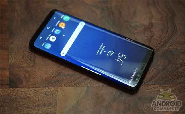 معلومات تشير إلى أن سامسونج تعمل على إصدار مدمج من جلاكسي S8
