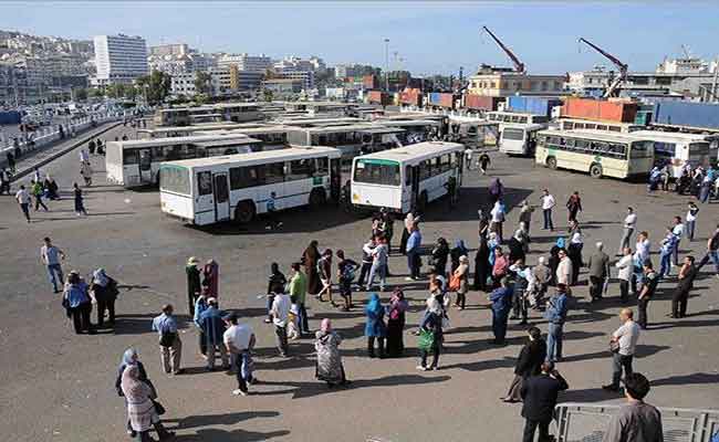 على إثر دخول حافلات جديدة