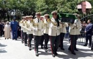 جثمان المجاهد رئيس الحكومة الأسبق رضا  مالك يوارى الثرى بمقبرة العالية