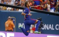 نيمار يقود برشلونة للفوز على اليوفي