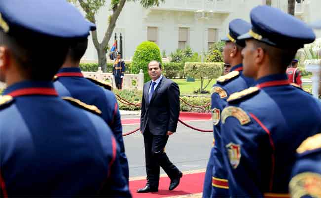 تقرير بريطاني: هكذا وظف جنرالات السيسي تمرد للإطاحة بمرسي
