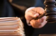 تقديم  قاضي تحقيق الغرفة الأولى بمحكمة القليعة للمحاكمة على خلفية توقيفه متلبسا بتلقي الرشوة!
