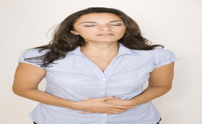 الإمساك بعد الولادة مشكلة شائعة... اتبعي هذه الخطوات للتخلّص منها!