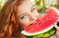 إلى مرضى السكري... هل يمكنكم تناول البطيخ؟